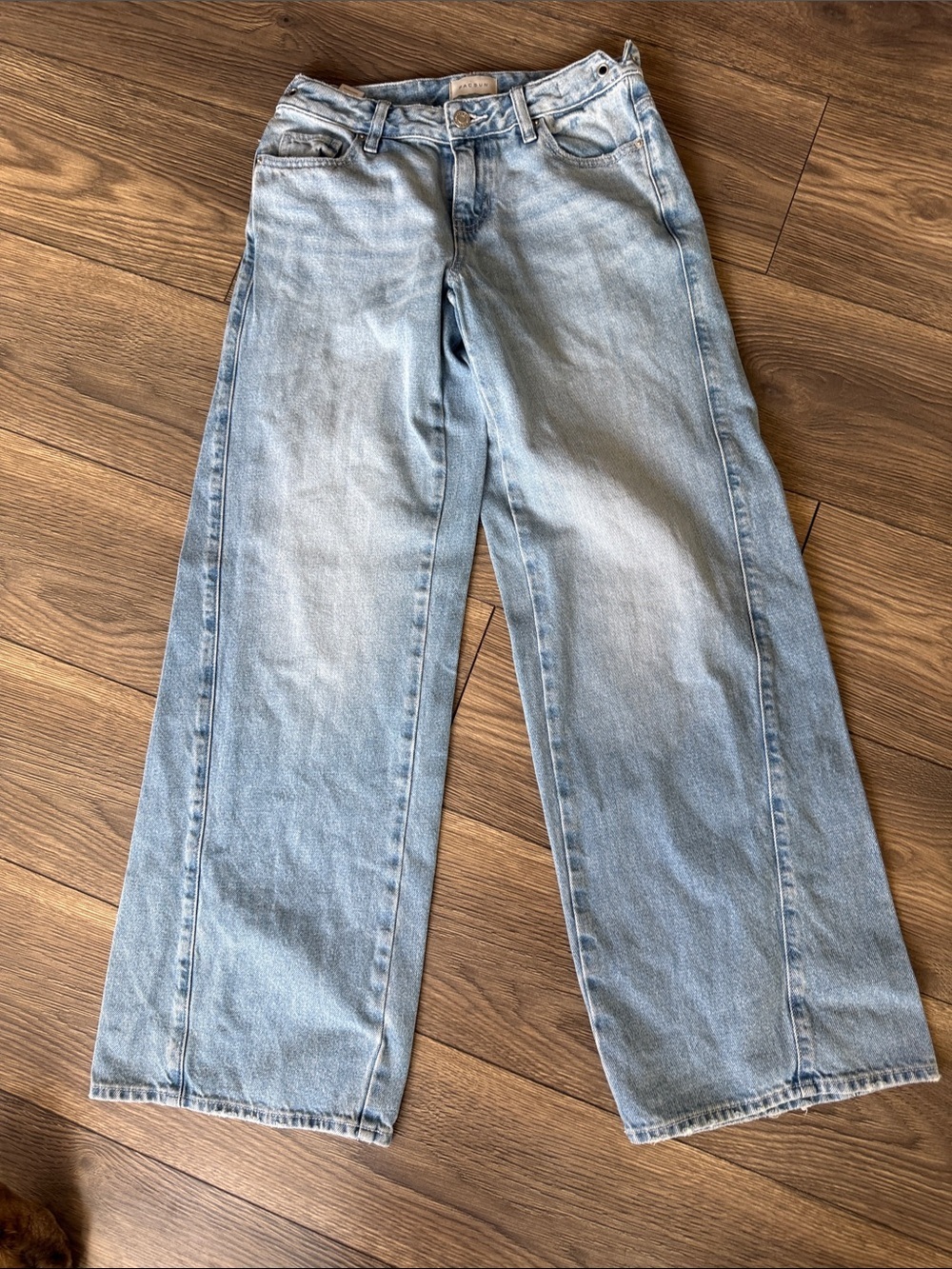 PacSun low rise baggy barrel Faded Light Blue Denim Shorts 24